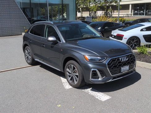 Used 2023 Audi Q5 2.0T Premium Plus w/ Premium Plus Package AWD/4WD image 4