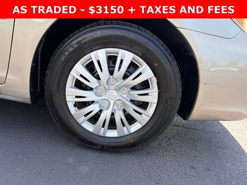 Used 2004 Toyota Camry LE FWD image 8