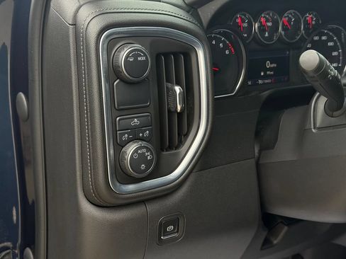 Used 2021 Chevrolet Silverado 1500 LT w/ Texas Edition Plus RWD image 11