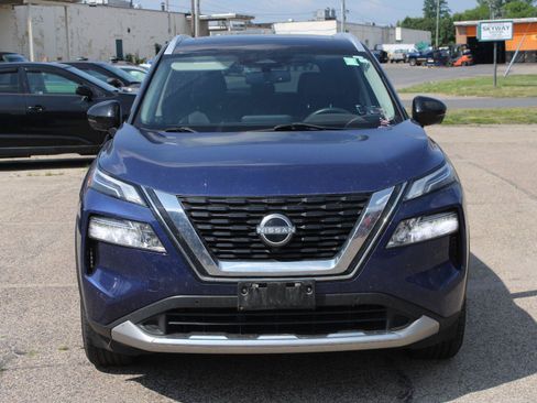 Used 2023 Nissan Rogue Platinum AWD/4WD image 2