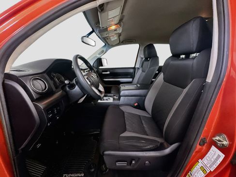 Used 2017 Toyota Tundra SR5 AWD/4WD image 13