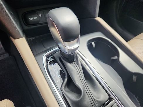 Used 2020 Hyundai Santa Fe Limited image 15