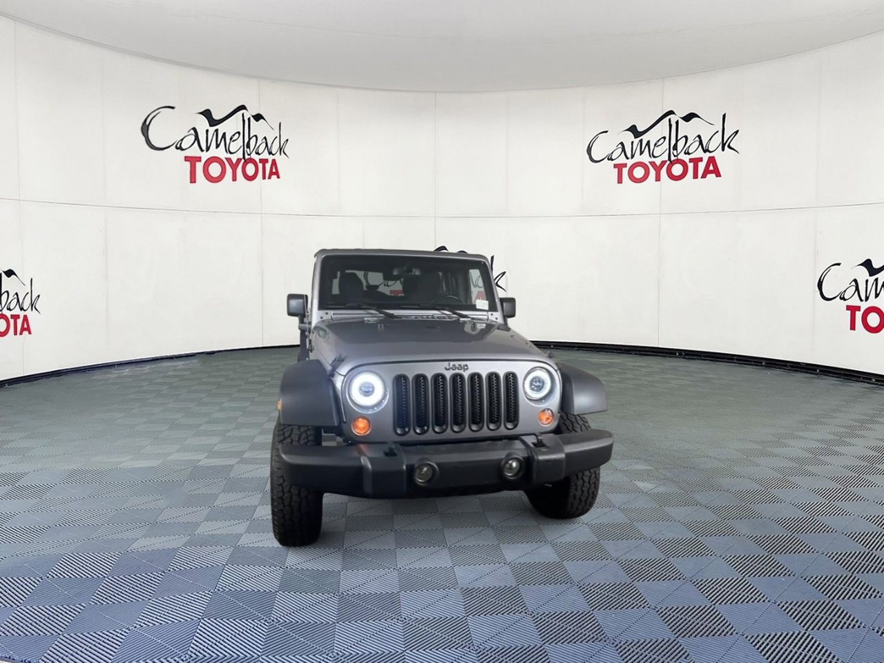 Used 2018 Jeep Wrangler Unlimited Sport S AWD/4WD image 4