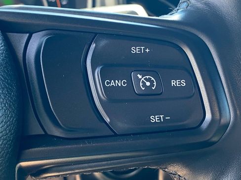 Used 2021 Jeep Wrangler Willys image 11