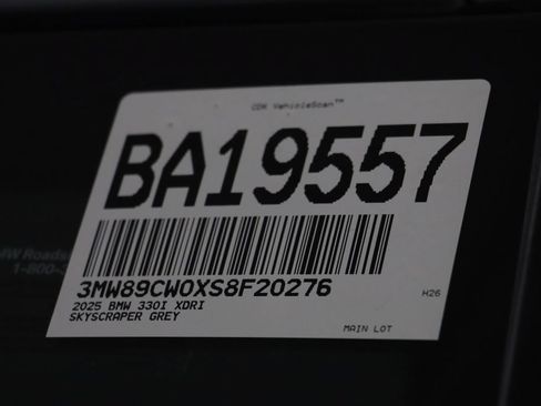 Used 2025 BMW 330i xDrive Sedan AWD/4WD image 24