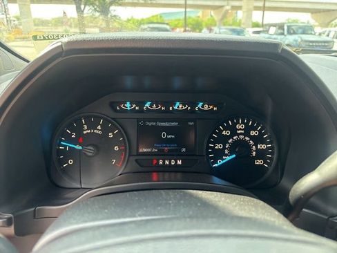 Used 2018 Ford F150 XL w/ Equipment Group 101A Mid RWD image 19
