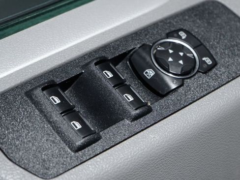 Used 2017 Ford F250 XLT AWD/4WD image 15