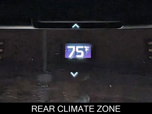 Used 2025 Polestar Polestar 3 image 19