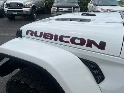 Used 2019 Jeep Wrangler Unlimited Rubicon AWD/4WD image 15