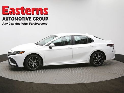 Used 2024 Toyota Camry SE FWD image 58