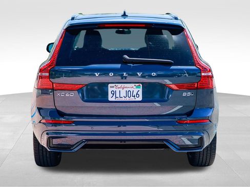 Used 2024 Volvo XC60 B5 Plus w/ Protection Package Premier image 7