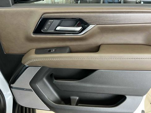 New 2026 GMC Yukon Denali Ultimate image 30