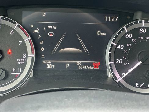 Used 2024 Toyota Highlander LE image 25