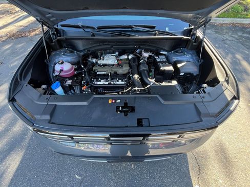 Used 2025 Hyundai Santa Fe SEL image 33