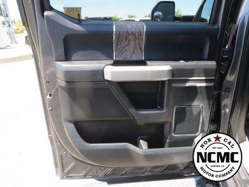 Used 2018 Ford F350 Lariat w/ Lariat Ultimate Package AWD/4WD image 52