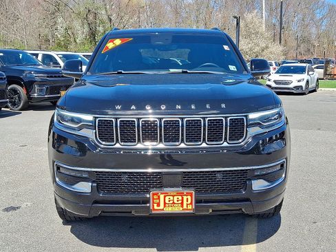 Certified 2023 Jeep Wagoneer 4WD image 2