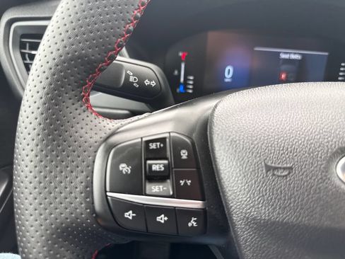 Used 2023 Ford Escape ST-Line w/ Tech Pack #1 AWD/4WD image 24