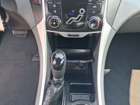 Used 2011 Hyundai Sonata GLS FWD image 18