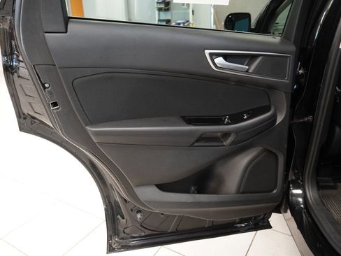 Used 2017 Ford Edge SEL AWD/4WD image 25