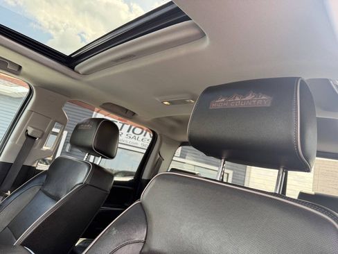 Used 2018 Chevrolet Silverado 3500 High Country AWD/4WD image 16