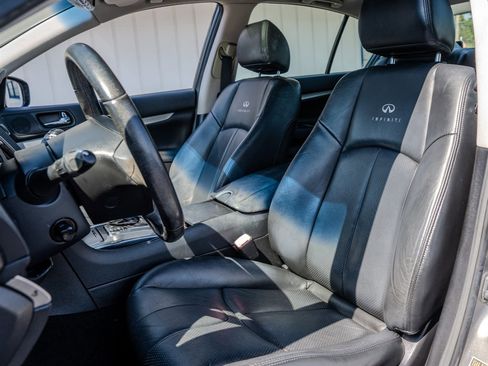 Used 2010 INFINITI G37 Journey w/ Premium Pkg image 26