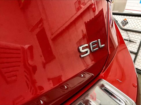 Used 2023 Volkswagen Jetta SEL image 11