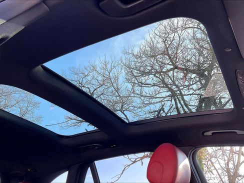 Used 2020 Mercedes-Benz GLC 43 AMG 4MATIC image 13