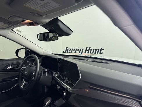 Used 2025 Chevrolet Trax ACTIV w/ Driver Confidence Package image 29