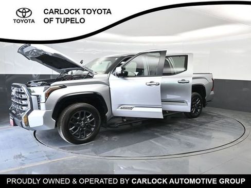 Used 2025 Toyota Tundra Platinum AWD/4WD image 53