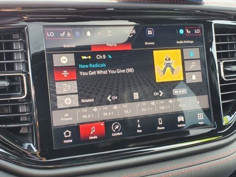 Used 2023 Dodge Durango GT AWD/4WD image 16