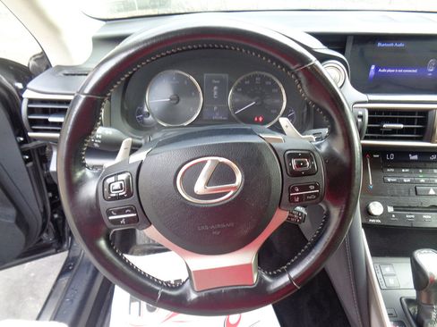 Used 2017 Lexus IS 300 AWD w/ Premium Package image 19