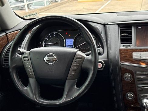 Used 2018 Nissan Armada Platinum w/ Interior Lighting Package image 15