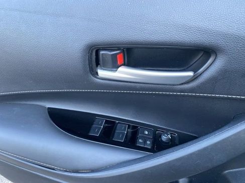 Used 2024 Toyota Corolla SE FWD image 18