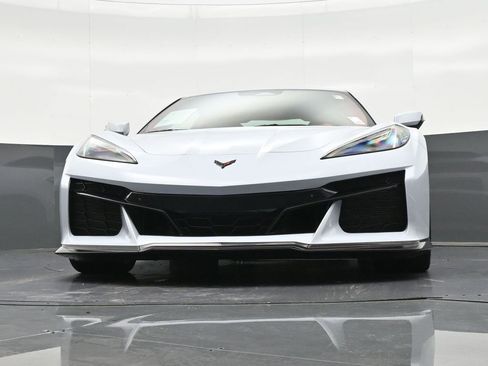 Used 2024 Chevrolet Corvette Z06 image 34