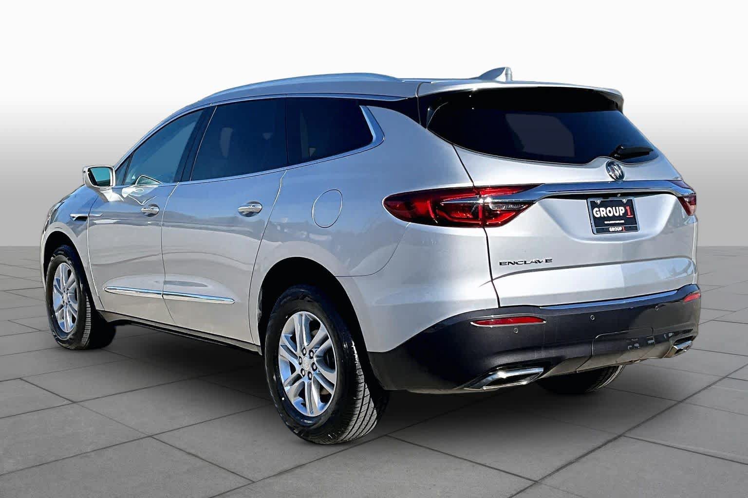 Used 2020 Buick Enclave Essence FWD image 10