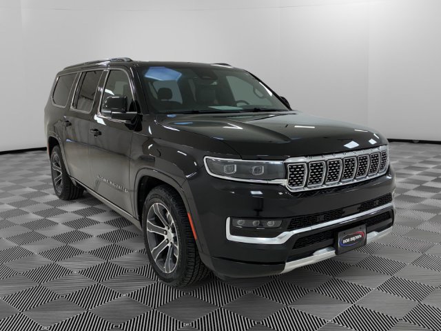 Used 2024 Jeep Grand Wagoneer L 4WD image 7