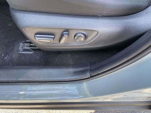 Used 2021 Toyota RAV4 XLE image 30