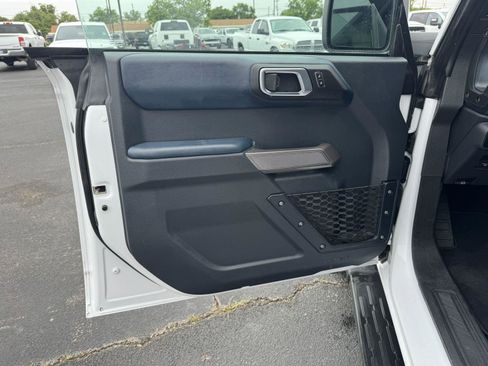 Used 2023 Ford Bronco Outer Banks AWD/4WD image 24