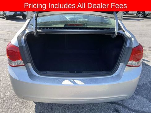 Used 2016 Chevrolet Cruze LS FWD image 13