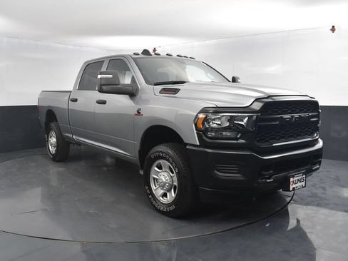 Used 2024 RAM 3500 Tradesman w/ Snow Chief Group AWD/4WD image 5