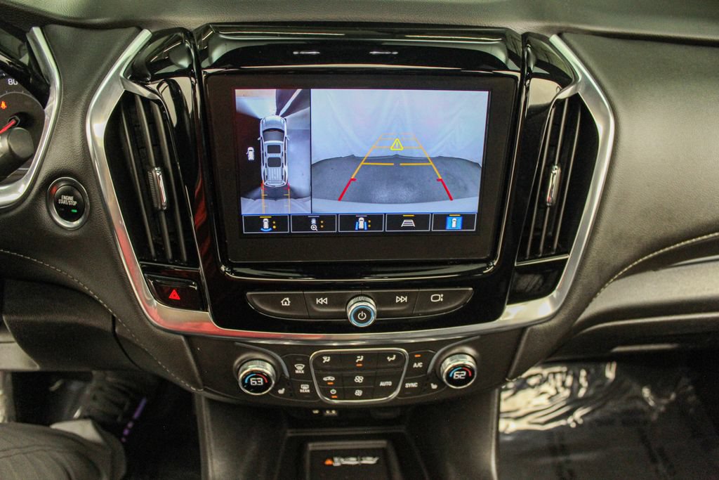 Used 2022 Chevrolet Traverse LT w/ LT Premium Package AWD/4WD image 30