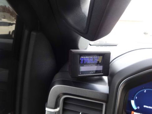 Used 2025 Ford F350 Platinum w/ FX4 Off-Road Package image 22