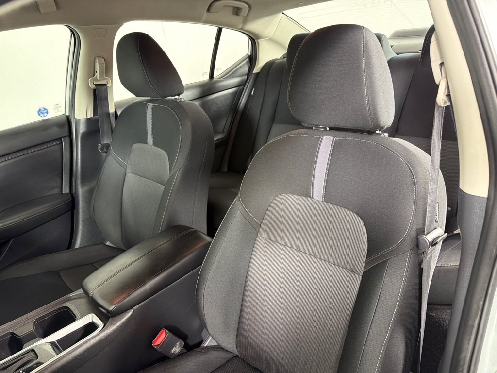 Used 2023 Nissan Sentra SV FWD image 12