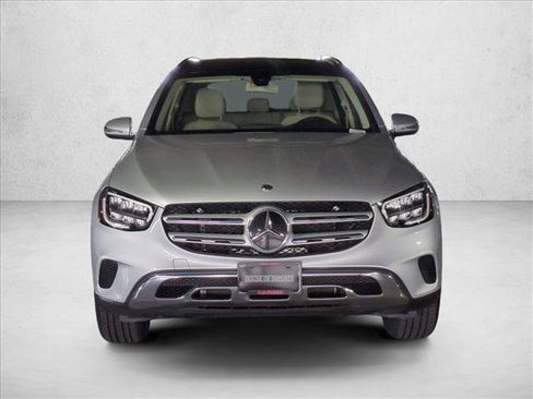 Used 2020 Mercedes-Benz GLC 300 image 2