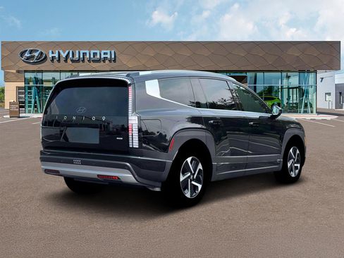 New 2026 Hyundai Ioniq 9 SE image 11