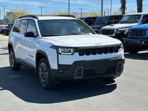 New 2026 Jeep Cherokee Laredo image 10