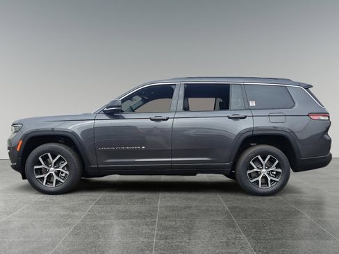 New 2025 Jeep Grand Cherokee L Limited image 2