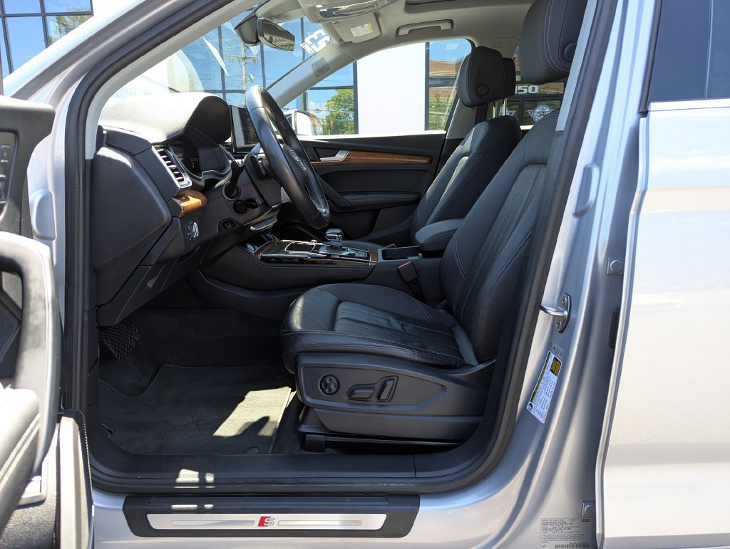 Used 2023 Audi Q5 2.0T Premium Plus AWD/4WD image 11