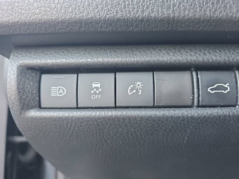 Used 2025 Toyota Camry LE FWD image 15