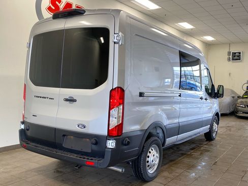 New 2026 Ford Transit 250 148 Medium Roof Extended AWD w/ Exterior Upgrade Package image 9